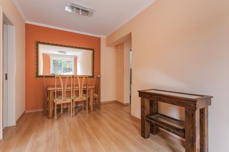 Sala de apartamento para alugar com 1 quarto, 45m² em Jardim Lindóia, Porto Alegre