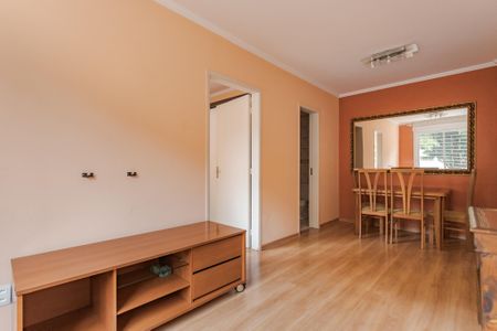 Sala de apartamento para alugar com 1 quarto, 45m² em Jardim Lindóia, Porto Alegre