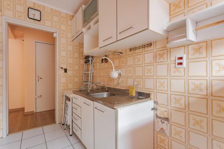 Apartamento para alugar com 45m², 1 quarto e sem vaga Apartamento para alugar com 45m², 1 quarto e sem vagaCozinha e Área de Serviço