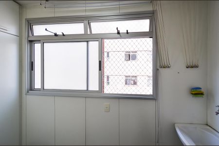 Área de Serviço de apartamento para alugar com 3 quartos, 88m² em Lourdes, Belo Horizonte