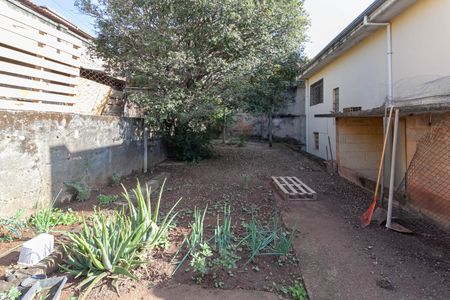 Casa à venda com 200m², 5 quartos e 2 vagas Casa à venda com 200m², 5 quartos e 2 vagasQuintal