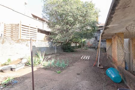 Quintal de casa à venda com 5 quartos, 200m² em Coqueiros, Belo Horizonte