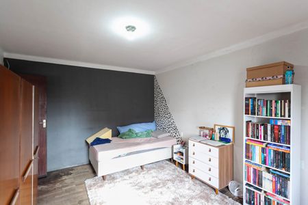 Casa à venda com 200m², 5 quartos e 2 vagas Casa à venda com 200m², 5 quartos e 2 vagasQuarto 2