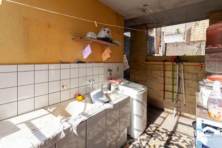 Área de serviço de casa à venda com 5 quartos, 200m² em Coqueiros, Belo Horizonte