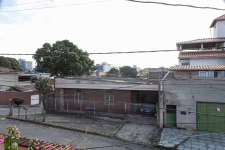 Casa à venda com 200m², 5 quartos e 2 vagas Casa à venda com 200m², 5 quartos e 2 vagasQuarto 2 - Vista