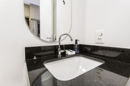 Studio para alugar com 26m², 1 quarto e sem vaga Studio para alugar com 26m², 1 quarto e sem vagaBanheiro