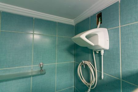 Banheiro de apartamento à venda com 3 quartos, 63m² em Jaguaribe, Osasco