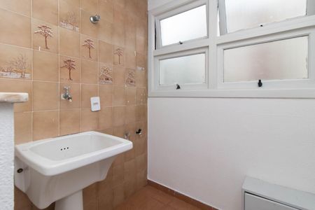Apartamento para alugar com 45m², 1 quarto e sem vaga Apartamento para alugar com 45m², 1 quarto e sem vagaCozinha e Área de Serviço