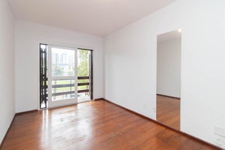 Sala de apartamento para alugar com 1 quarto, 45m² em Partenon, Porto Alegre