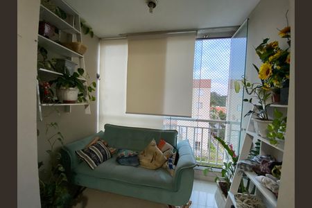 Apartamento à venda com 67m², 3 quartos e 1 vaga Apartamento à venda com 67m², 3 quartos e 1 vagaVaranda