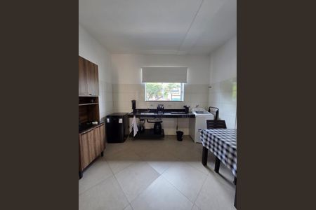 Cozinha de casa de condomínio para alugar com 1 quarto, 30m² em Barro Preto, Belo Horizonte