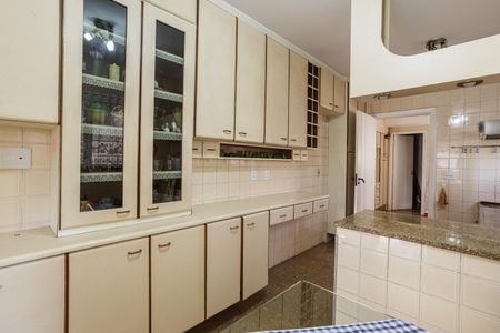 Cozinha de apartamento para alugar com 4 quartos, 174m² em Planalto Paulista, São Paulo