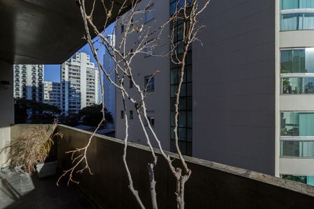 Apartamento para alugar com 174m², 4 quartos e 3 vagas Apartamento para alugar com 174m², 4 quartos e 3 vagasVaranda da Sala