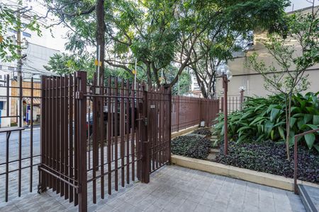 Apartamento para alugar com 174m², 4 quartos e 3 vagas Apartamento para alugar com 174m², 4 quartos e 3 vagasFachada