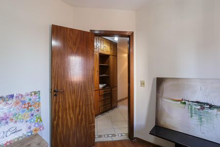 Apartamento para alugar com 174m², 4 quartos e 3 vagas Apartamento para alugar com 174m², 4 quartos e 3 vagasQuarto 2