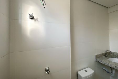 Banheiro da Suíte de apartamento à venda com 1 quarto, 35m² em Buritis, Belo Horizonte
