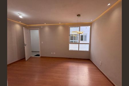 Apartamento para alugar com 44m², 2 quartos e 1 vaga Apartamento para alugar com 44m², 2 quartos e 1 vagaSala