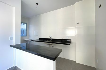 Cozinha de apartamento à venda com 2 quartos, 86m² em Buritis, Belo Horizonte