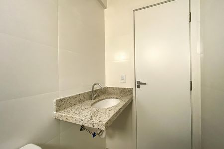Banheiro da Suíte 1 de apartamento à venda com 2 quartos, 86m² em Buritis, Belo Horizonte