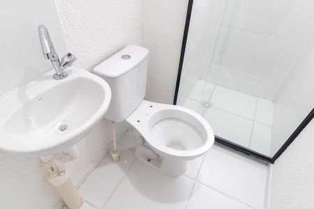 Apartamento para alugar com 40m², 2 quartos e sem vaga Apartamento para alugar com 40m², 2 quartos e sem vagaBanheiro