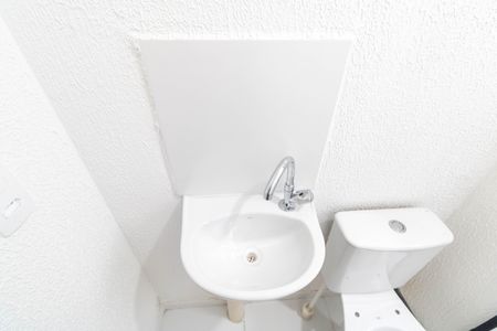 Apartamento para alugar com 40m², 2 quartos e sem vaga Apartamento para alugar com 40m², 2 quartos e sem vagaBanheiro