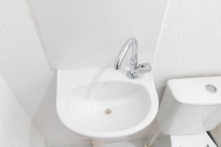 Apartamento para alugar com 40m², 2 quartos e sem vaga Apartamento para alugar com 40m², 2 quartos e sem vagaBanheiro