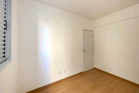 Quarto 2 de apartamento à venda com 2 quartos, 50m² em Buritis, Belo Horizonte
