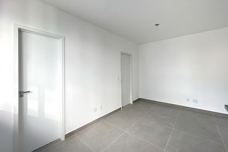 Sala de apartamento à venda com 1 quarto, 35m² em Buritis, Belo Horizonte