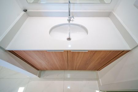 Apartamento para alugar com 35m², 1 quarto e sem vaga Apartamento para alugar com 35m², 1 quarto e sem vagaBanheiro