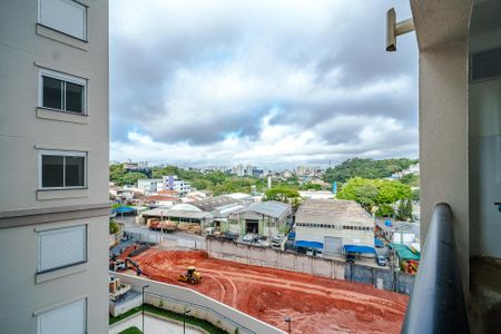 Apartamento para alugar com 35m², 1 quarto e sem vaga Apartamento para alugar com 35m², 1 quarto e sem vagaVaranda