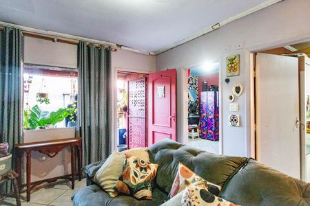 Casa à venda com 3 quartos, 290m² em Taboão, Diadema
