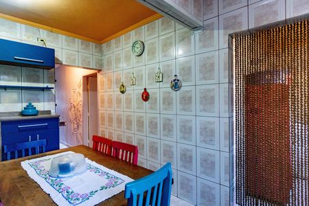 Casa à venda com 290m², 3 quartos e 3 vagas Casa à venda com 290m², 3 quartos e 3 vagasCozinha