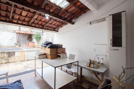 Varanda de casa à venda com 3 quartos, 180m² em Santa Branca, Belo Horizonte