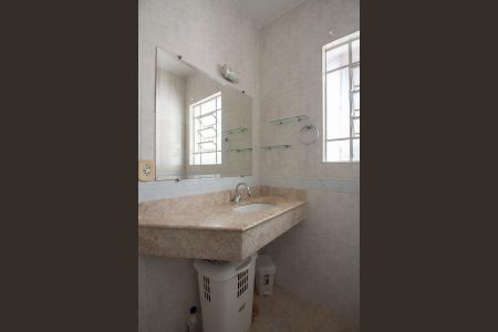 Banheiro da Suíte de casa à venda com 3 quartos, 180m² em Santa Branca, Belo Horizonte