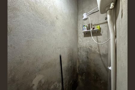 Casa à venda com 206m², 2 quartos e 1 vaga Casa à venda com 206m², 2 quartos e 1 vagaBanheiro da Suíte