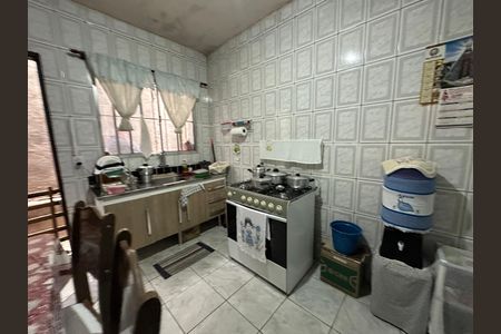 Casa à venda com 206m², 2 quartos e 1 vaga Casa à venda com 206m², 2 quartos e 1 vagaCozinha