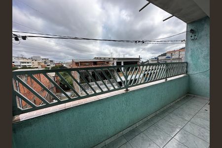 Casa à venda com 206m², 2 quartos e 1 vaga Casa à venda com 206m², 2 quartos e 1 vagaVaranda da Sala