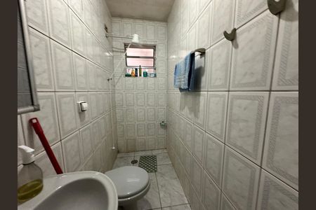 Casa à venda com 206m², 2 quartos e 1 vaga Casa à venda com 206m², 2 quartos e 1 vagaBanheiro Social