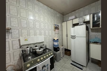 Casa à venda com 206m², 2 quartos e 1 vaga Casa à venda com 206m², 2 quartos e 1 vagaCozinha