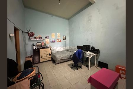 Casa à venda com 206m², 2 quartos e 1 vaga Casa à venda com 206m², 2 quartos e 1 vagaSuíte