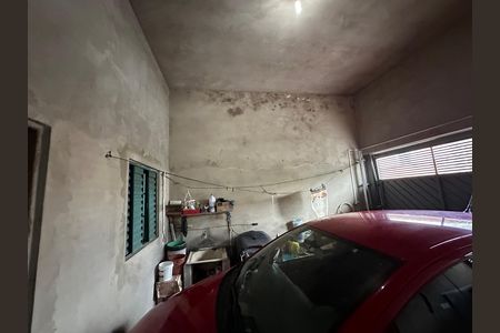 Casa à venda com 206m², 2 quartos e 1 vaga Casa à venda com 206m², 2 quartos e 1 vagaGaragem