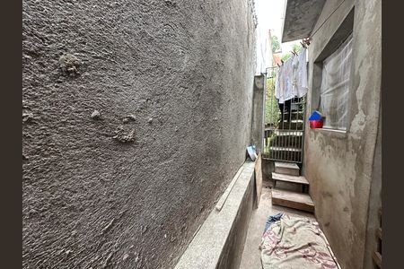 Quintal de casa à venda com 2 quartos, 206m² em Parque Imperial, Barueri