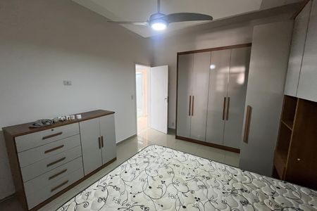 Casa para alugar com 220m², 3 quartos e 2 vagas Casa para alugar com 220m², 3 quartos e 2 vagasQuarto 2