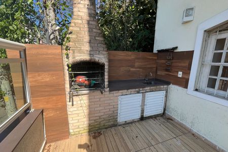 Casa para alugar com 220m², 3 quartos e 2 vagas Casa para alugar com 220m², 3 quartos e 2 vagasVaranda da frente