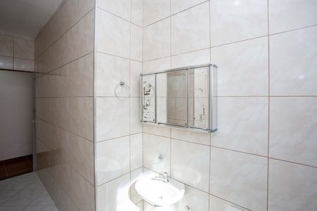 Casa para alugar com 198m², 3 quartos e 2 vagasBanheiro Social