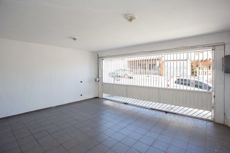 Garagem de casa para alugar com 3 quartos, 198m² em Conceição, Diadema