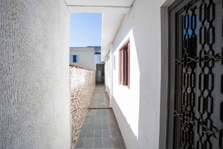 Casa para alugar com 198m², 3 quartos e 2 vagasCorredor