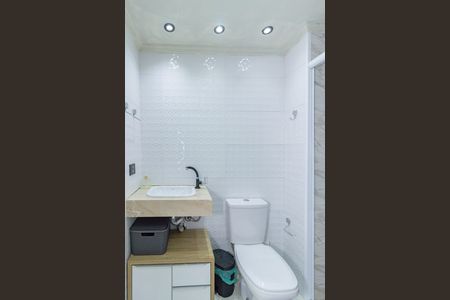 Apartamento à venda com 51m², 2 quartos e 2 vagas Apartamento à venda com 51m², 2 quartos e 2 vagasBanheiro