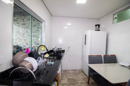 Casa para alugar com 40m², 2 quartos e sem vaga Casa para alugar com 40m², 2 quartos e sem vagaCozinha