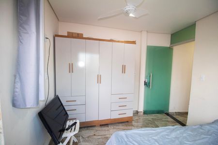 Casa para alugar com 40m², 2 quartos e sem vaga Casa para alugar com 40m², 2 quartos e sem vagaQuarto 01